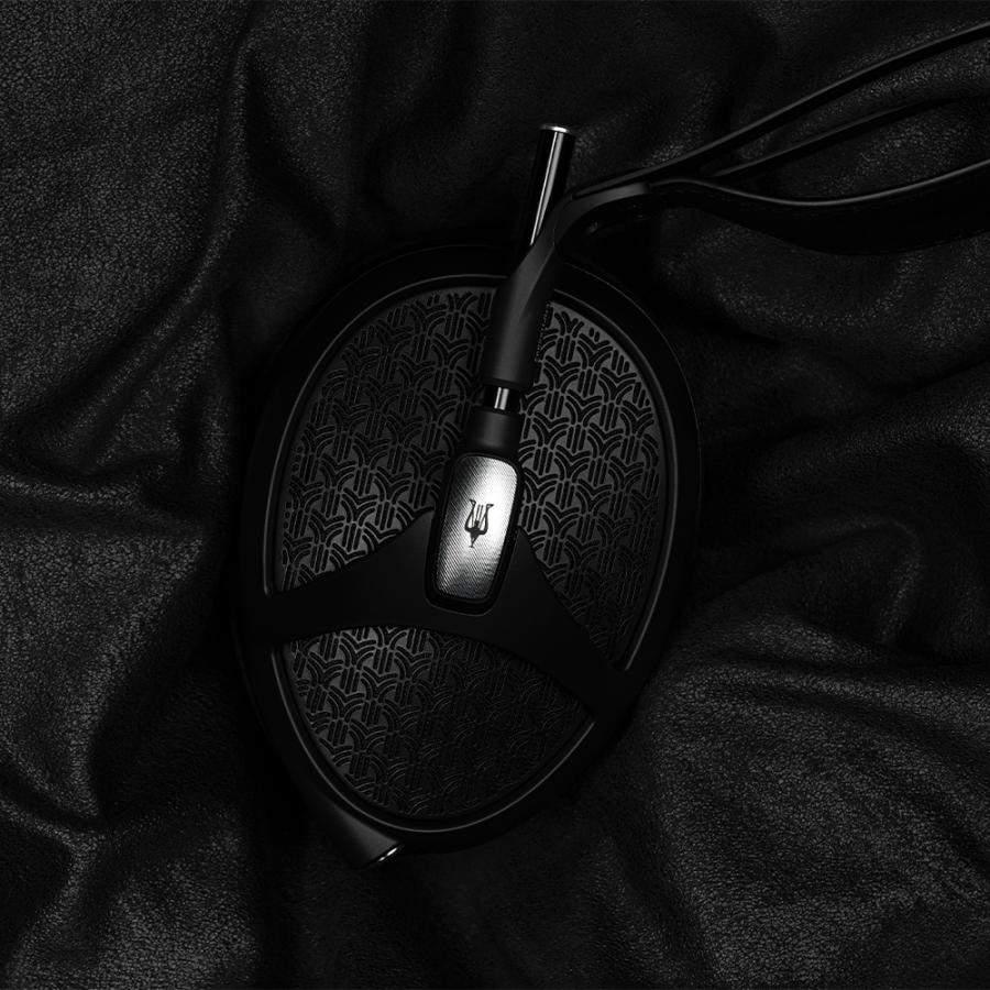 MEZE AUDIO メゼオーディオ 平面磁界型ドライバー搭載 開放型