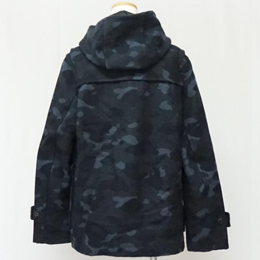 A BATHING APE（アベイシングエイプ） 1860-141-008 カモフラダッフル