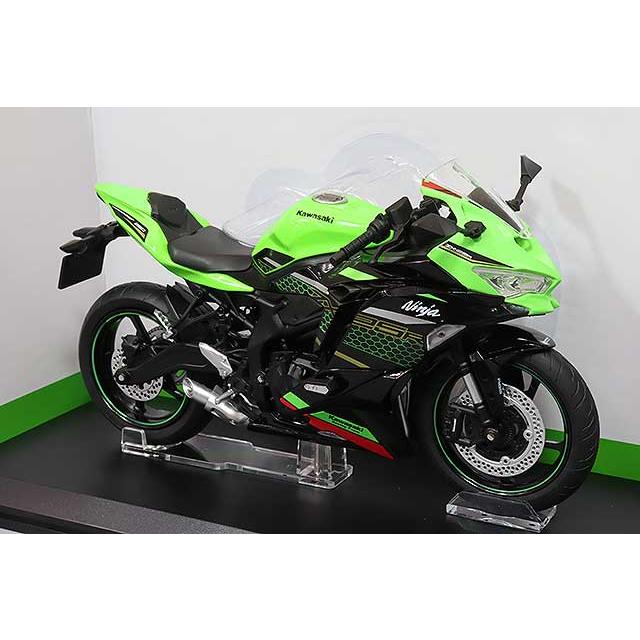 青島文化教材社 スカイネット 1/12 カワサキ ニンジャ ZX-25R ライム