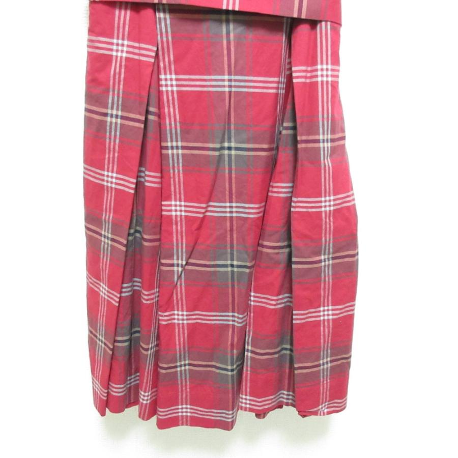 Vivienne Westwood（ヴィヴィアンウエストウッド） 美品 レッド