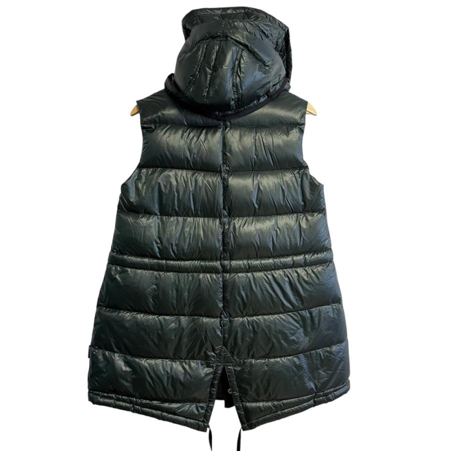 MONCLER（モンクレール） 美品 BEAUMESNIL フード付き ロングダウン