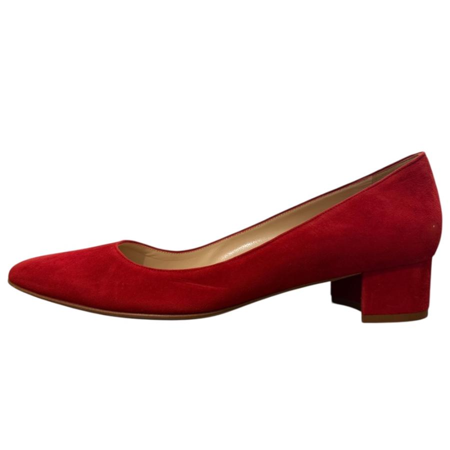 MANOLO BLAHNIK（マノロブラニク） 新品同様 LISTONY スエード