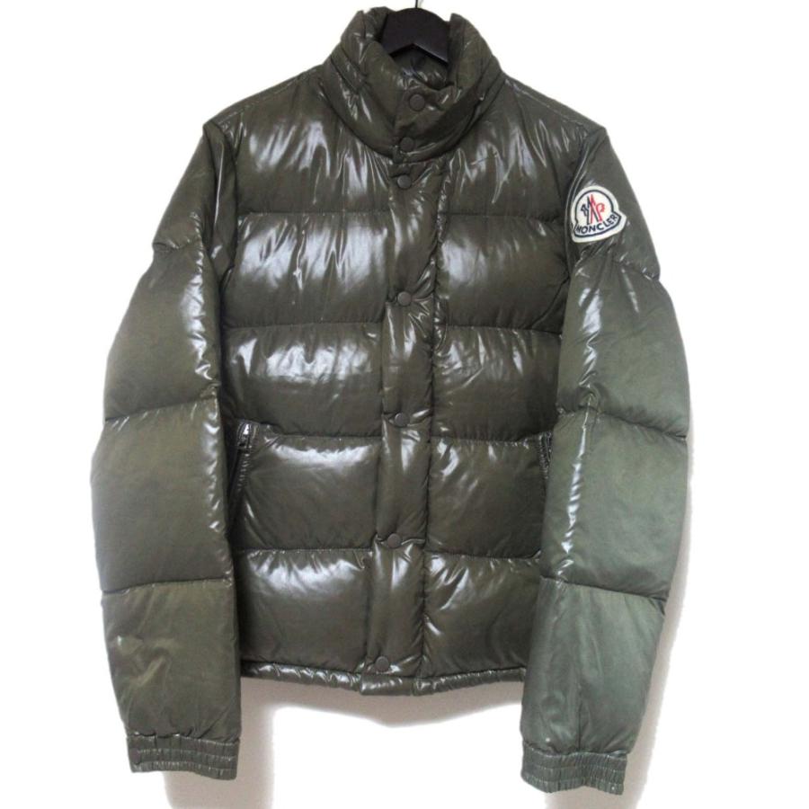 MONCLER（モンクレール） エベレスト デカワッペン 収納フード ジップ