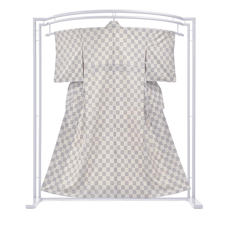 着物だいやす 526□本場大島紬□白大島紬 市松文 石畳 白×グレー 身長