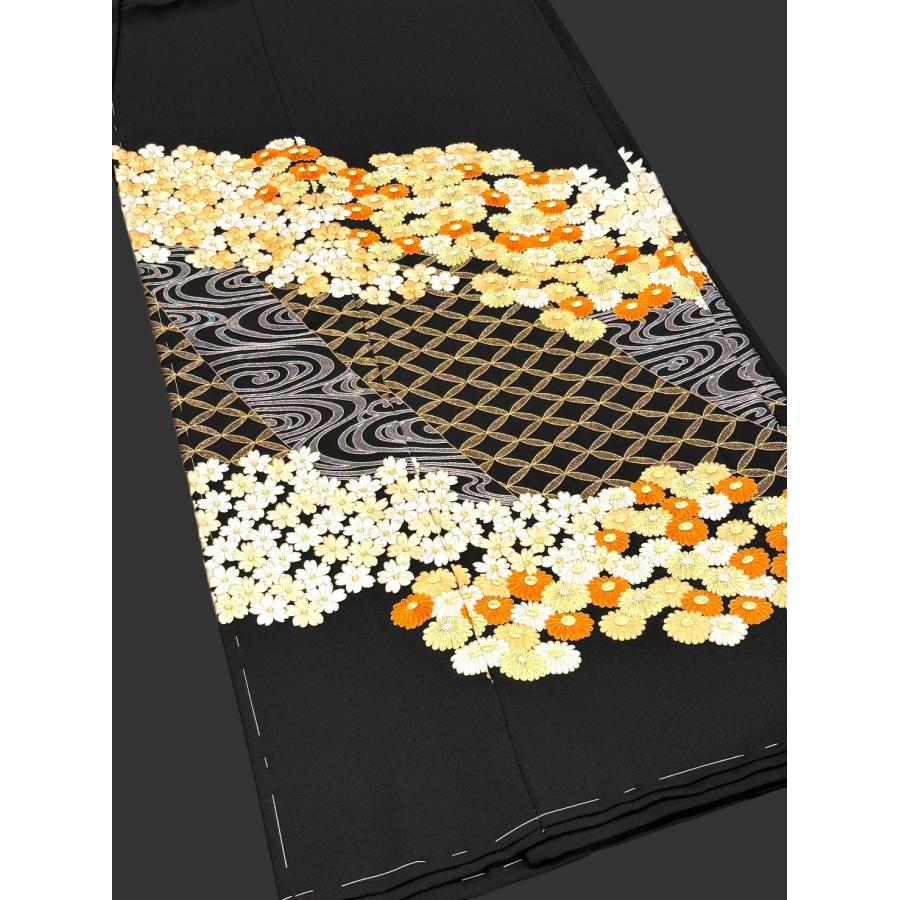 総刺繍 黒留袖 菊尽くし 五つ紋 正絹比翼地 ぐし縫い : 高級呉服の藤和