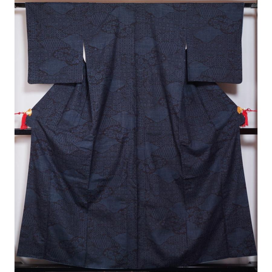 本場 結城紬 雲に寄せ模様 重要無形文化財 本結城 証紙付き 濃紺色