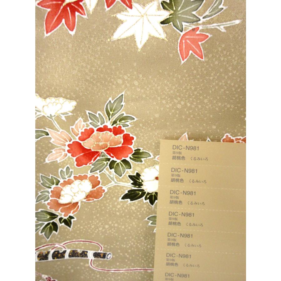 金彩加工 花柄 和楽器柄 訪問着 正絹 リサイクル クルミ色 胡桃色 渋い