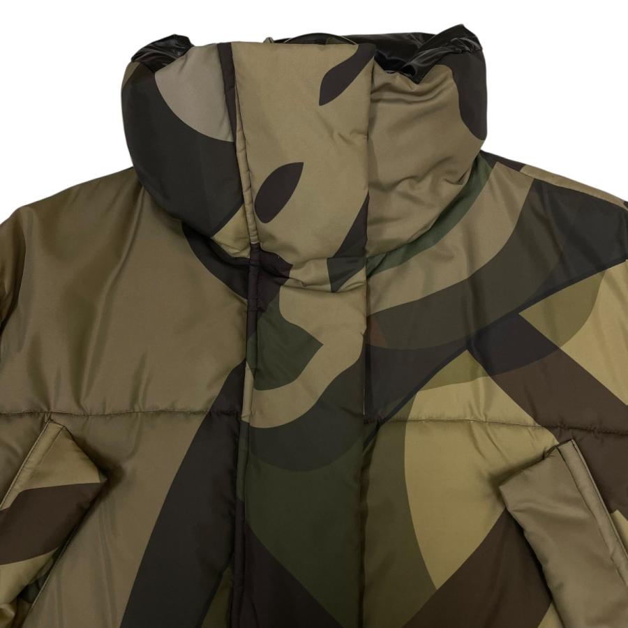 sacai（サカイ） sacai×KAWS 21AW Padded Blouson 中綿ジャケット 21