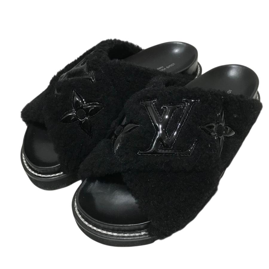 LOUIS VUITTON（ルイ・ヴィトン） ムートンサンダル 1AA1VI ブラック