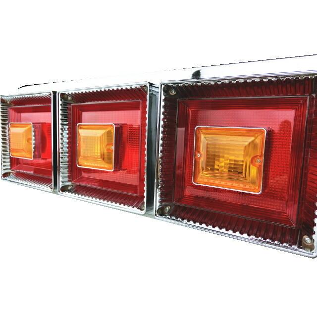 トラックテールランプ 24V 角型 角テール 3連テール 左右セット 大型