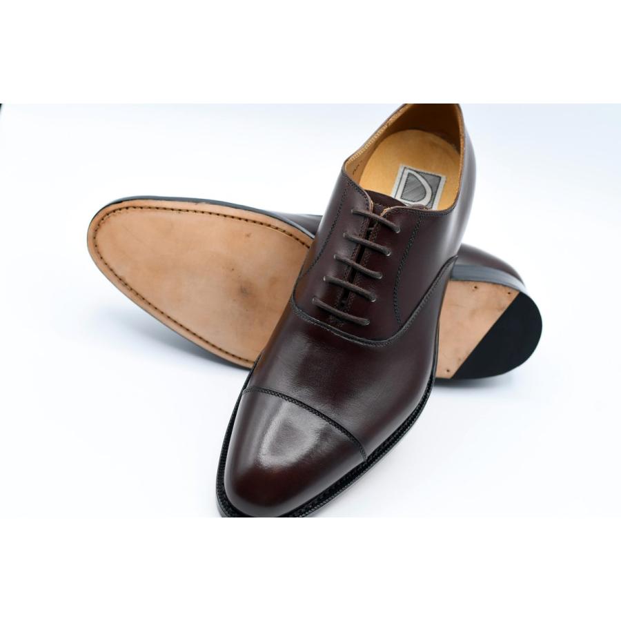 半額以下！ストレートチップ グッドイヤー・ウェルト製法 革底 レザー