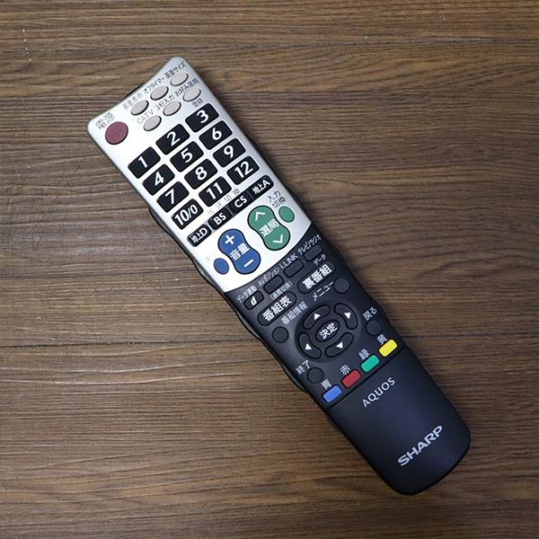 SHARP（シャープ） 中古 液晶テレビ 一人暮らし 26V 寝室 低映り込み