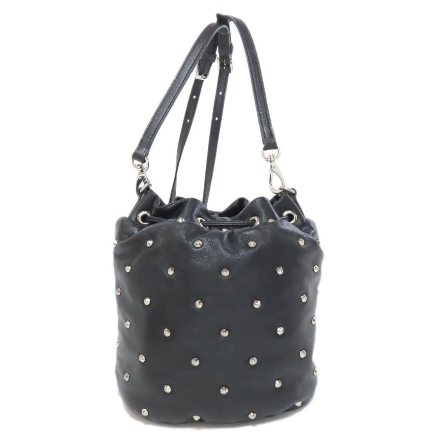 miu miu（ミュウミュウ） スタッズ ショルダーバッグ レザー