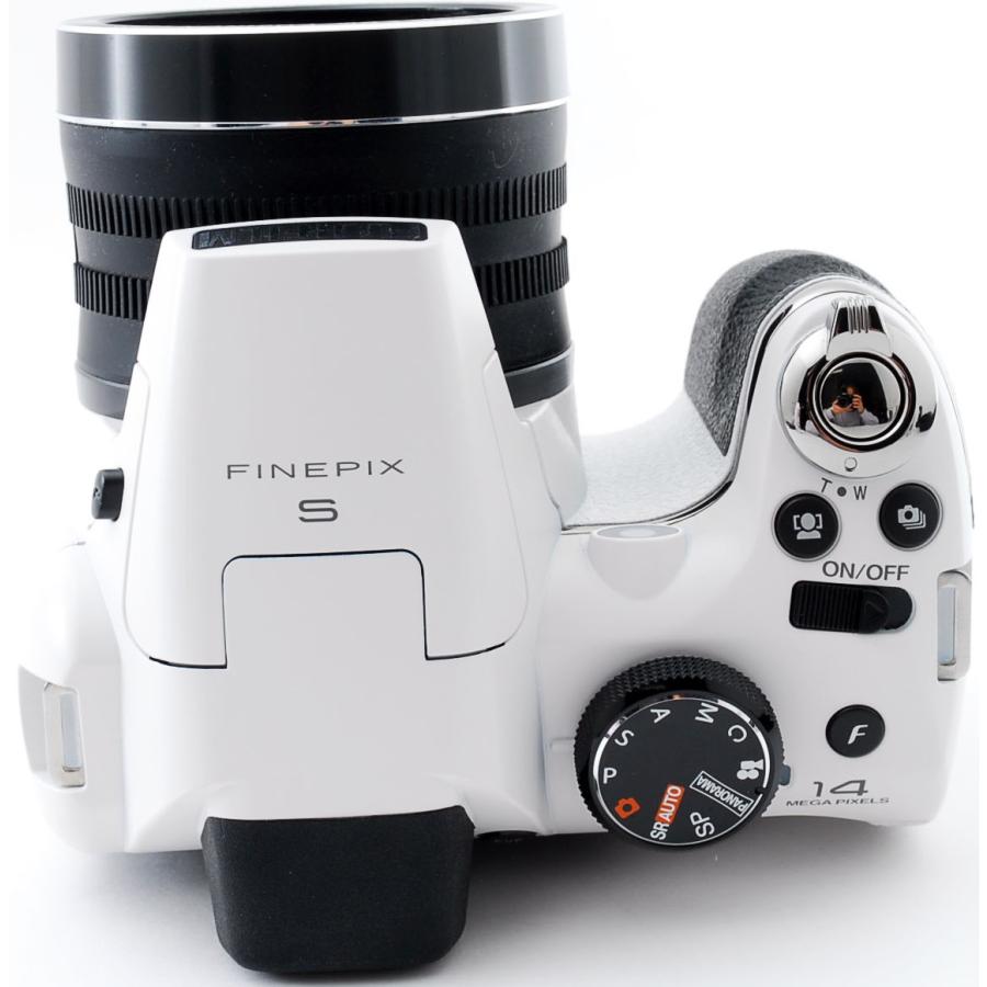 FinePix フジフィルム コンデジ FUJIFILM S4500 ホワイト 中古 新品SD