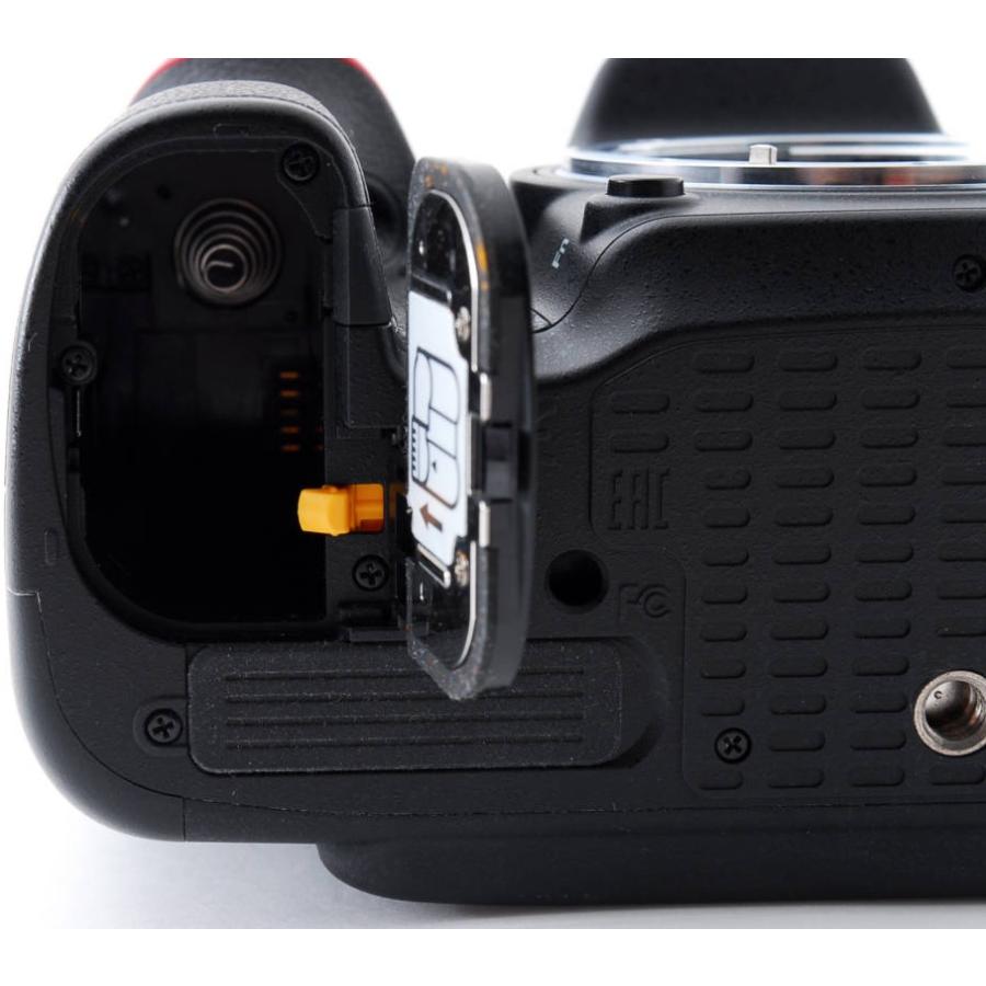 D7000 ニコン デジタル一眼 Nikon D7200 ボディ 中古 Wi-Fi搭載 新品SD