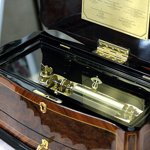 REUGE（リュージュ） リュージュオルゴール クルミのこぶ材72弁