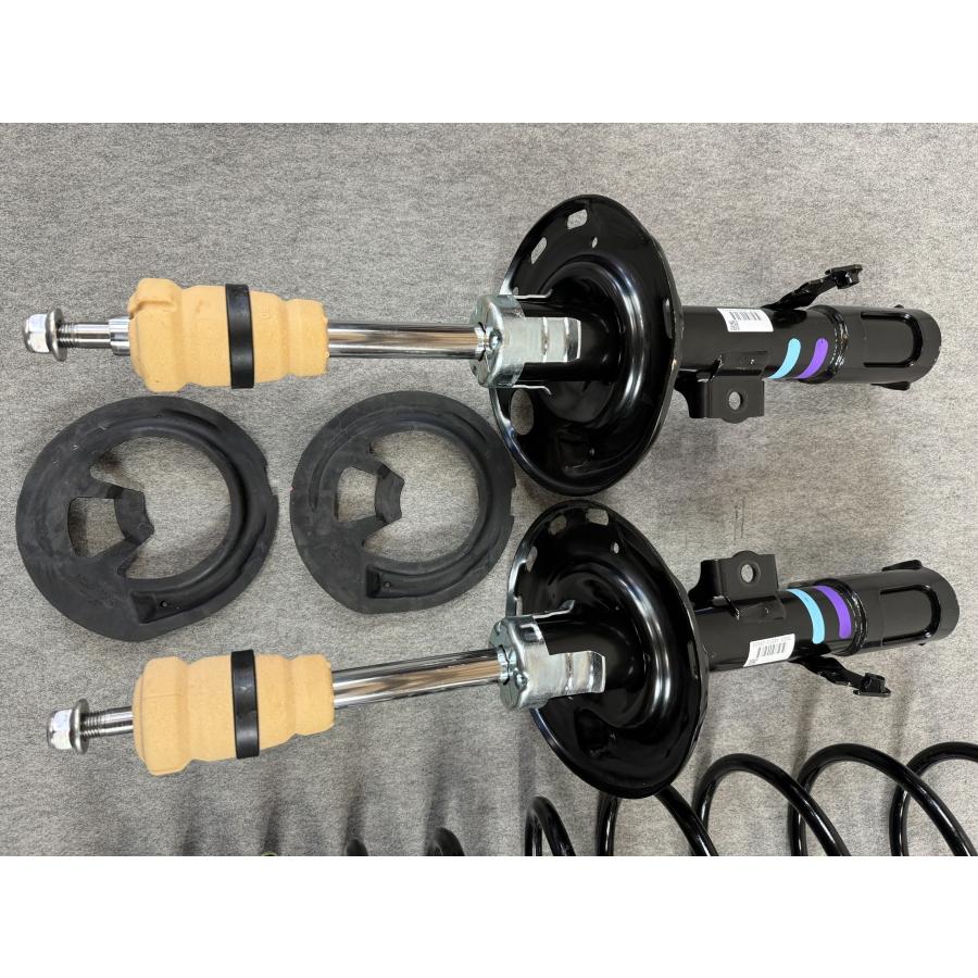 新車外し ZWR80W ZRR80W 80系 ノア ヴォクシー 純正 サスペンション