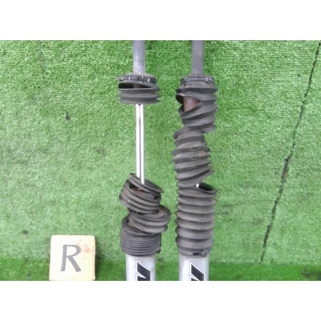 ハイエース KDH200V リアショックアブソーバー 社外品 M-techno