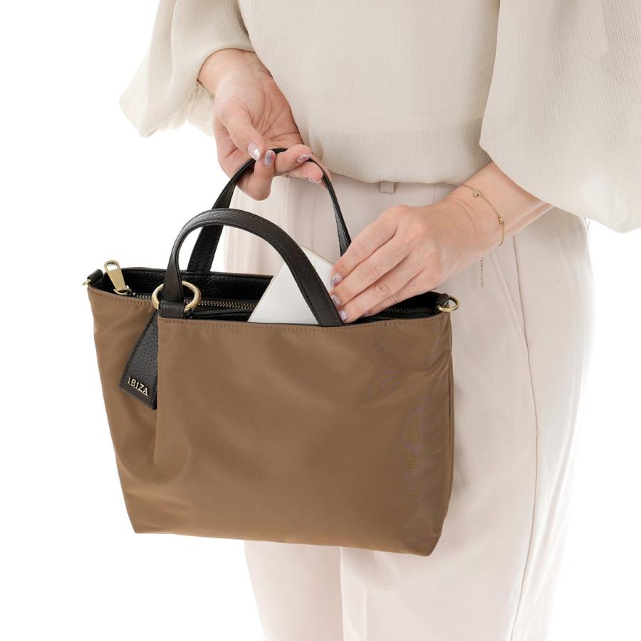 イビサ公式 2WAY ショルダー 斜めがけ トート ナイロン 軽量 付属 本革