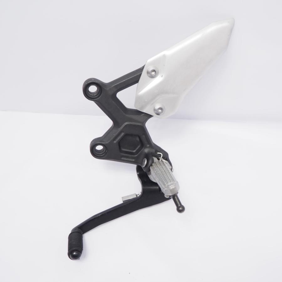 割れ無! ZX-25R ZX250E 純正ステップ左 ホルダー ヒールガード