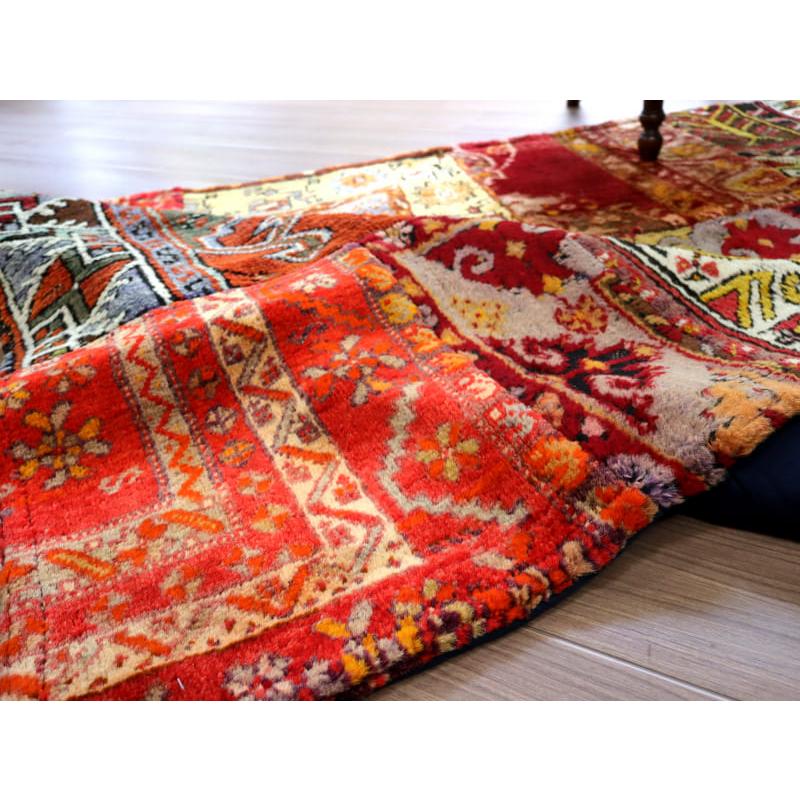 パッチワークラグ トルコ手織り絨毯 216x120cm アナトリアの