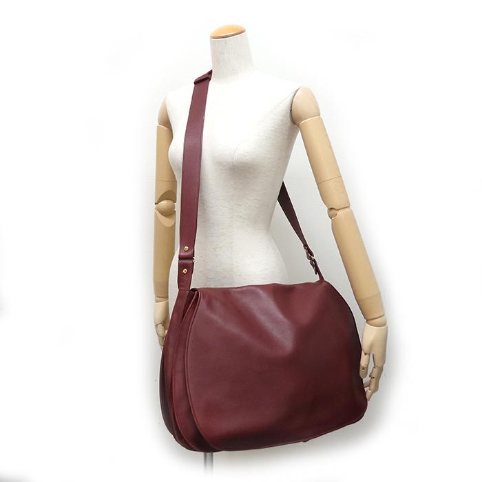 美品】カルティエショルダーバッグ／ターンロック斜め掛け A4 レザー
