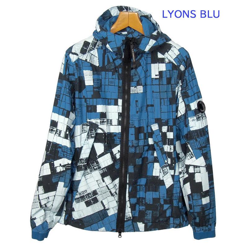 C.P. COMPANY（シーピーカンパニー） フード付ブルゾン ジャケット