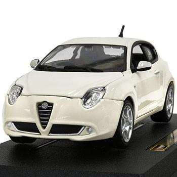 アルファロメオ（ALFA ROMEO） 1/24 MiToミニチュアモデル 18906