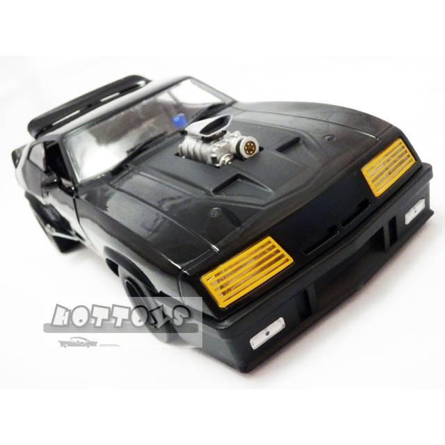ミニカー 1/18 GREENLIGHT マッドマックス インターセプター フォード