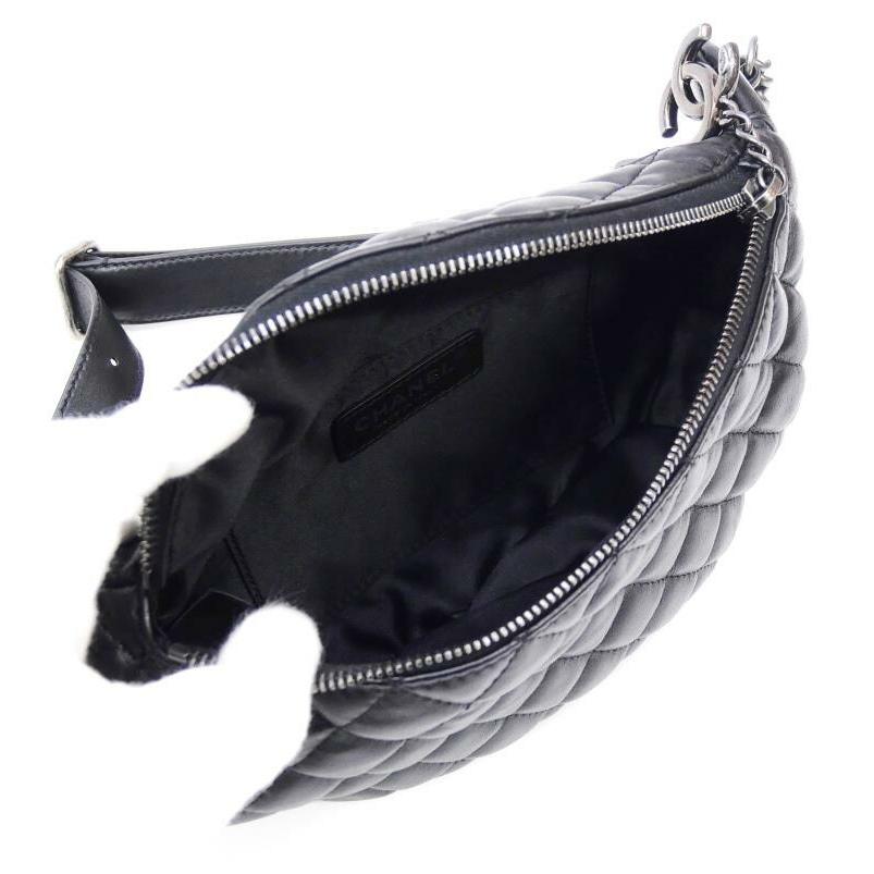 CHANEL（シャネル） ボディバッグ マトラッセ ウエストバッグ ウエスト