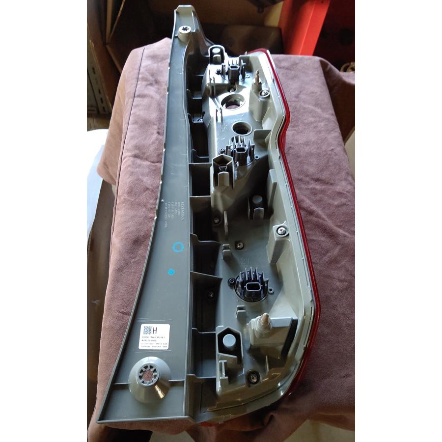 N-BOX 【中古品】ホンダ純正 N-BOX JF3 テールランプ左 (助手席側