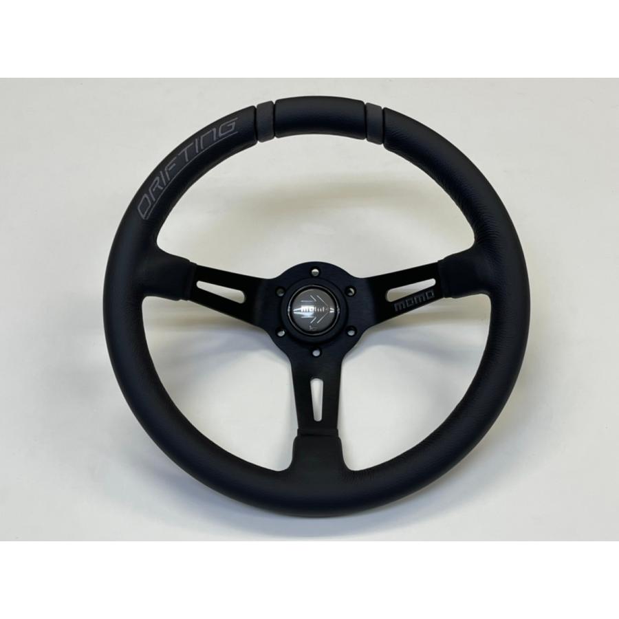 正規輸入品】MOMO ステアリング ドリフティング 33パイ ブラック