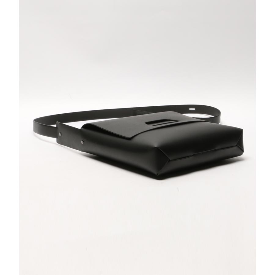 美品 グッドグッズイッセイミヤケ BOX ショルダーバッグ メンズ GOOD