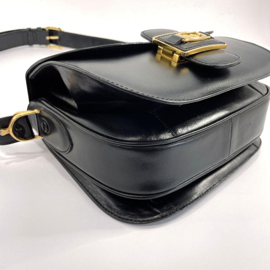 CELINE（セリーヌ） ショルダーバッグ 肩掛け 馬車金具 レザー