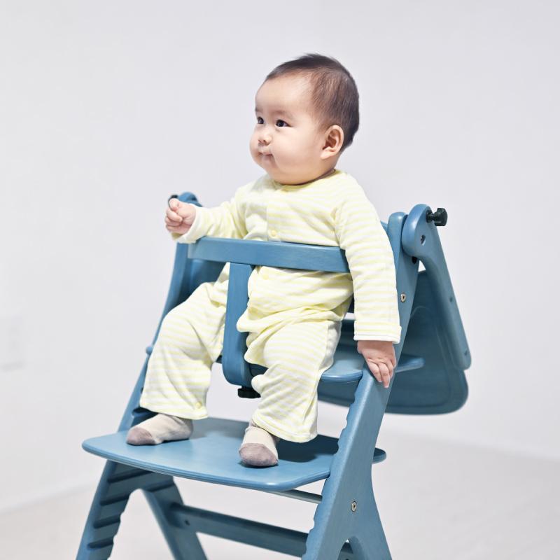 大和屋 爆買 yamatoya認定店 すくすくチェア スリム-J テーブル付き