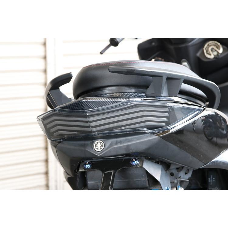 目立つこと間違いなし!! 流れるLEDウインカー フラッシャー