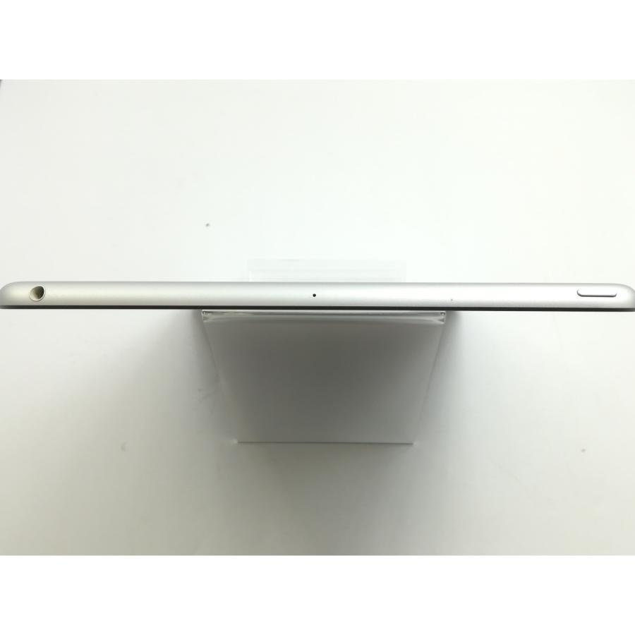 中古】Apple 【Wi-Fi】 iPad（第8世代/2020） 32GB シルバー MYLA2J/A