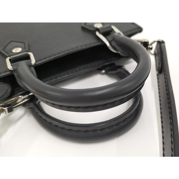 LOUIS VUITTON（ルイ・ヴィトン） プティット サックプラ エピ