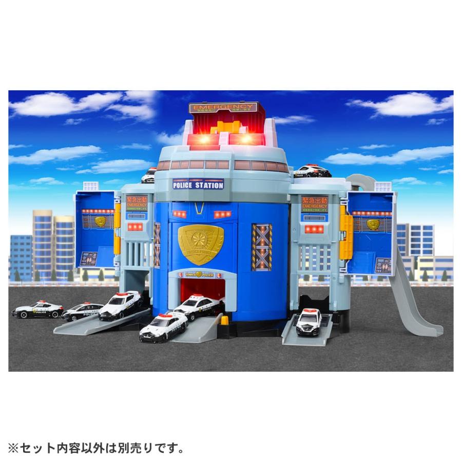 トミカ タカラトミー ぐるっと変形！DXポリスステーション ミニカー