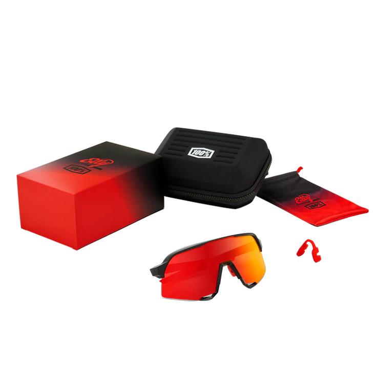 ワンハンドレッド 100％ 限定 サングラス S3 エリー・デラクルーズ