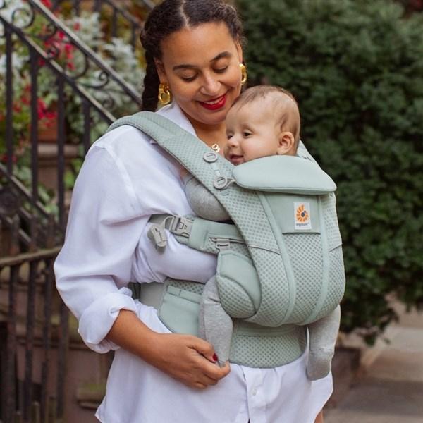 ergobaby（エルゴベビー） オムニブリーズ セージグリーン ERGO baby