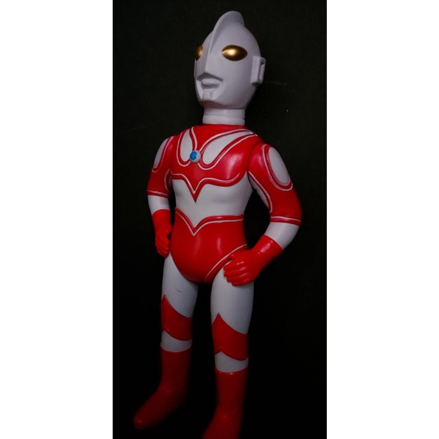 ソフビ ブルマァク 帰ってきたウルトラマン 赤手袋バージョン