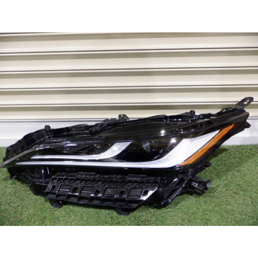 トヨタ純正 AXUH80 AXUH85 MXUA80 MXUA85 80 ハリアー Z/G LED ヘッド