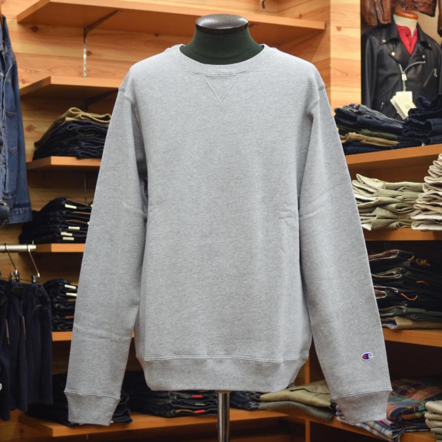 Champion（チャンピオン） 米国製 9oz クルーネックスウェットシャツ