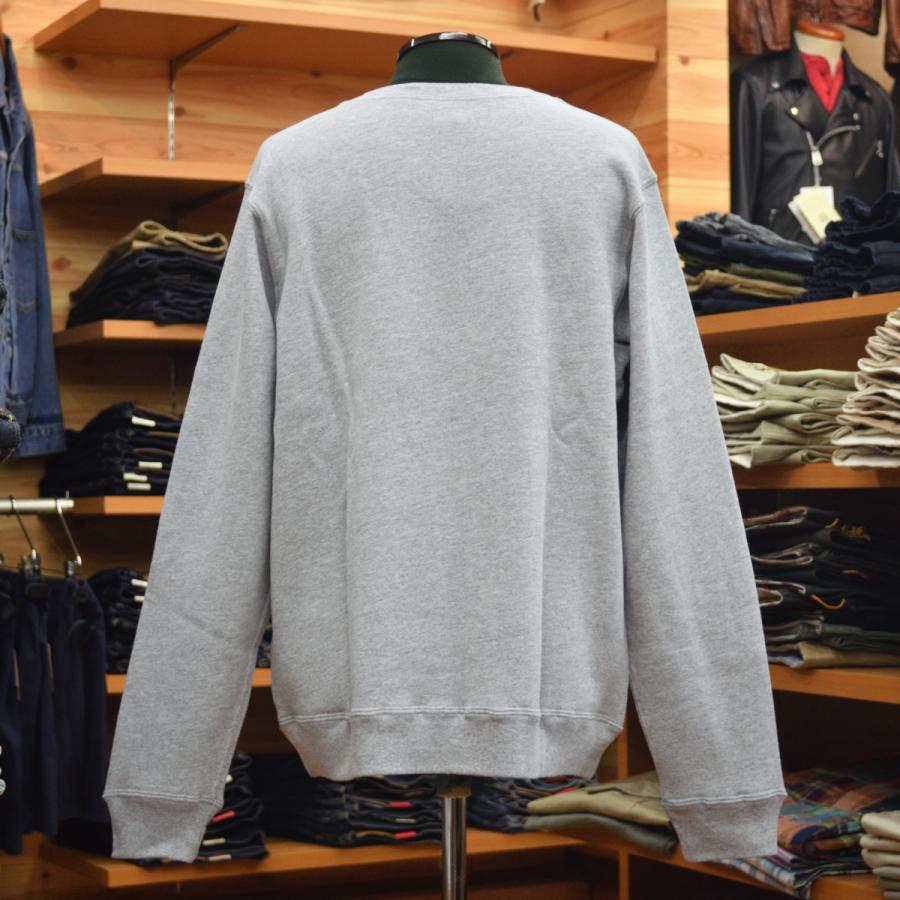 Champion（チャンピオン） 米国製 9oz クルーネックスウェットシャツ