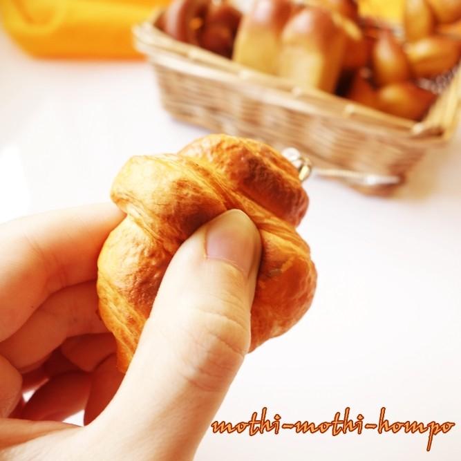 スクイーズ パン たべられそうでたべられないパンのマスコット