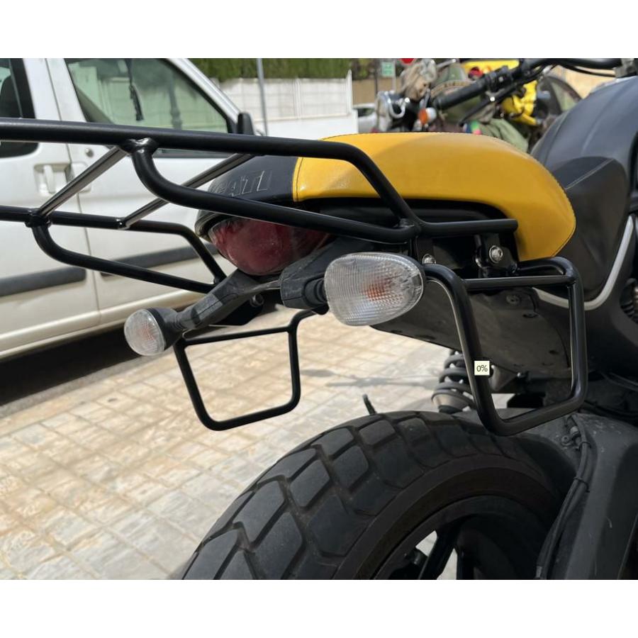 ドゥカティ スクランブラー サドルバッグ ステー ブラック 左右セット