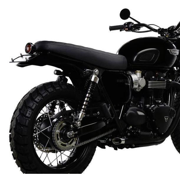 トライアンフ ボンネビル T120 T100 スラクストン スクランブラー