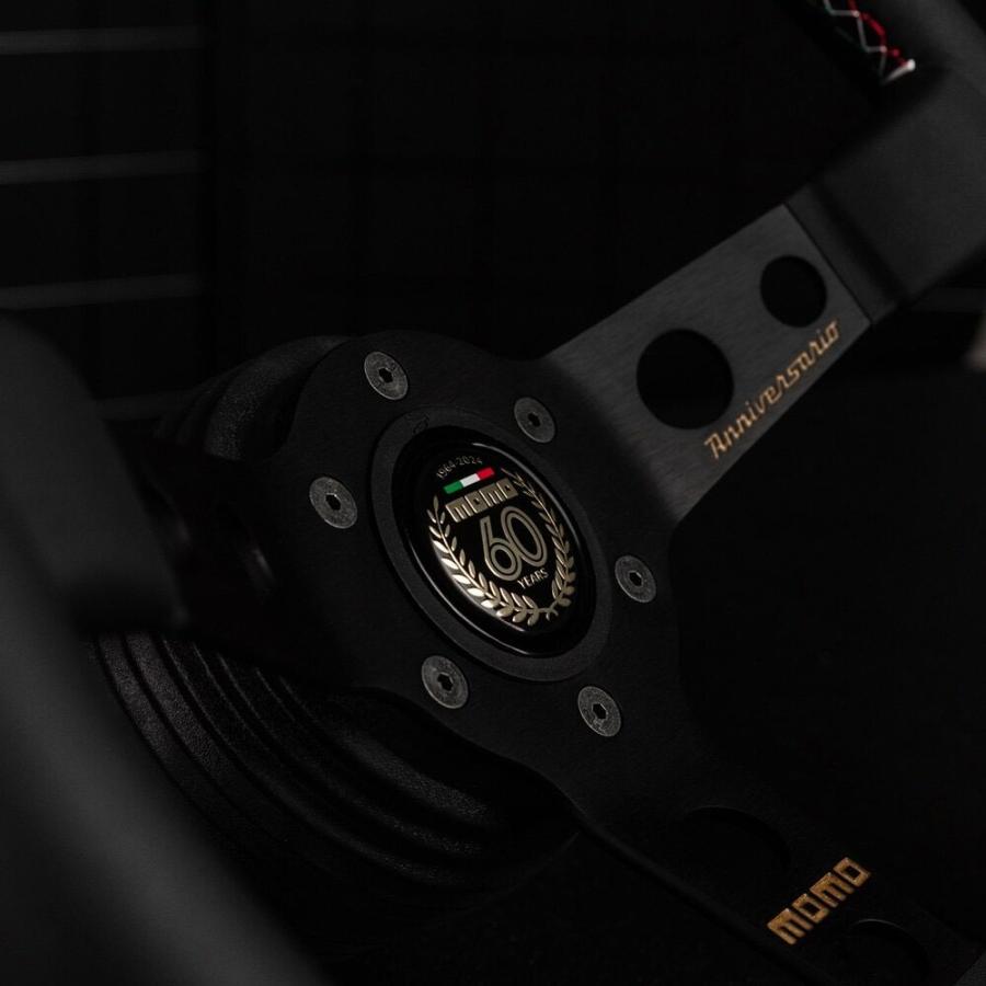 MOMO（モモ） ステアリング MOD. 07 ANNIVERSARY 60（モデル07