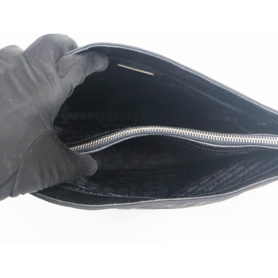 PRADA（プラダ） ナイロン レザー ショルダーバッグ B8549 三角ロゴ